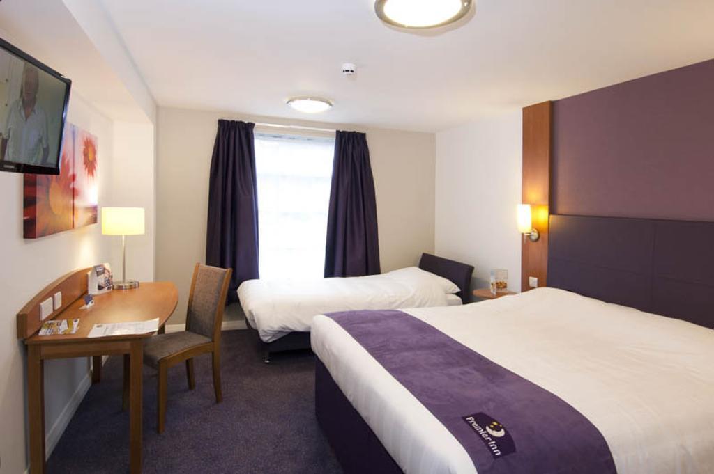 Premier Inn Leamington Spa Town Centre Szoba fotó