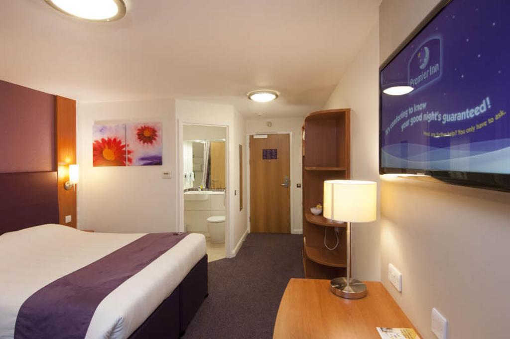 Premier Inn Leamington Spa Town Centre Kültér fotó