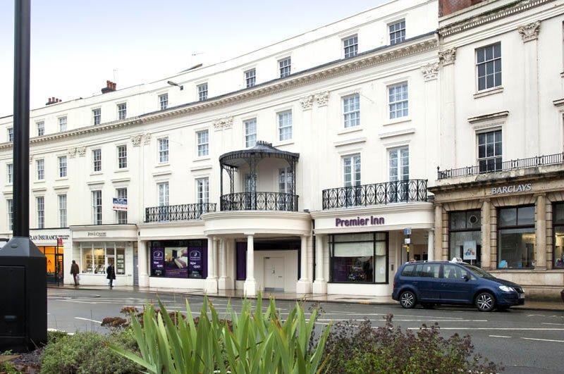 Premier Inn Leamington Spa Town Centre Kültér fotó